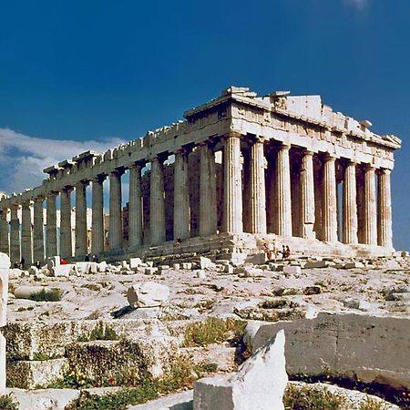 Bring Only Your Toothbrush! Athens Luaran gambar